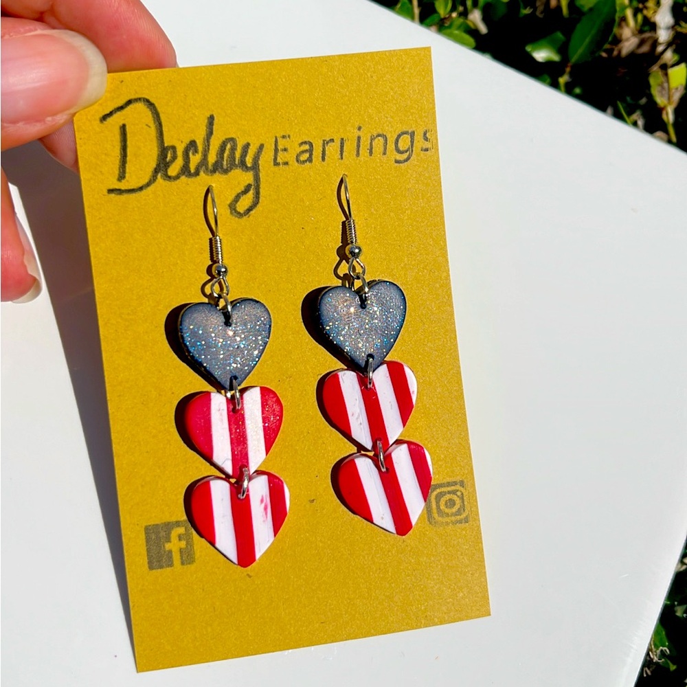 USA heart dangles